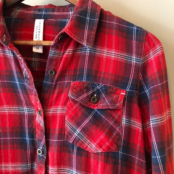Check & Stripe | Plaid Button Down - Picture 4 of 6